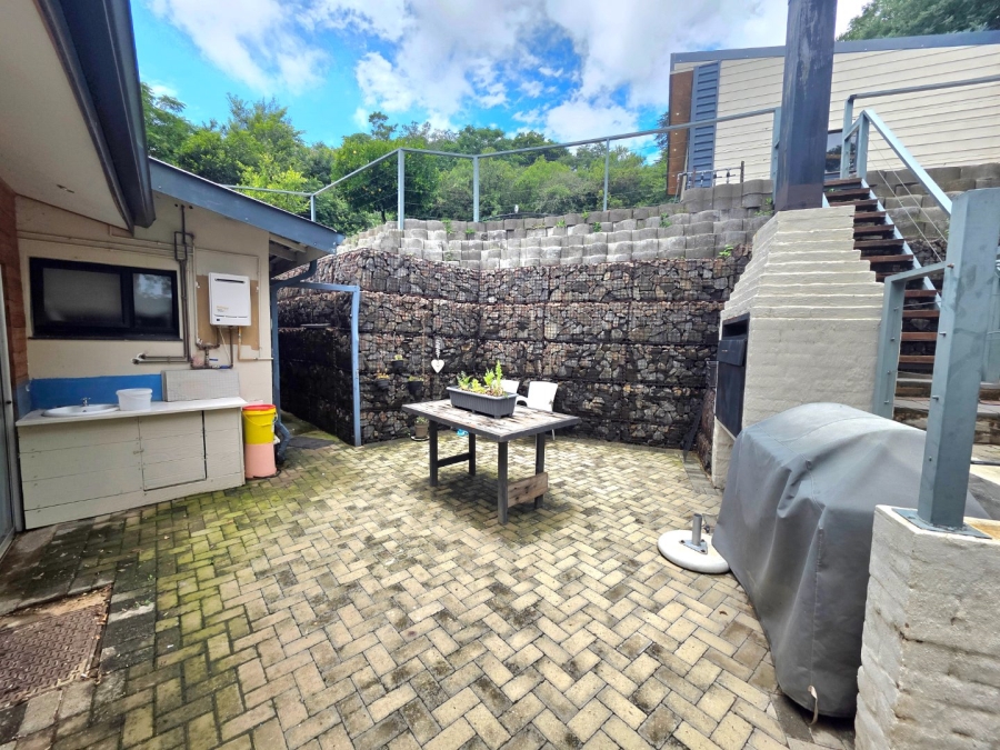 4 Bedroom Property for Sale in Hospitaalheuwel Free State